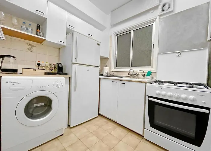 1br Seafront With Community Pool Apartament